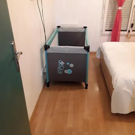 Heyzie Apartment *